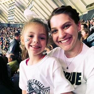 Meet your Posher, Danielle